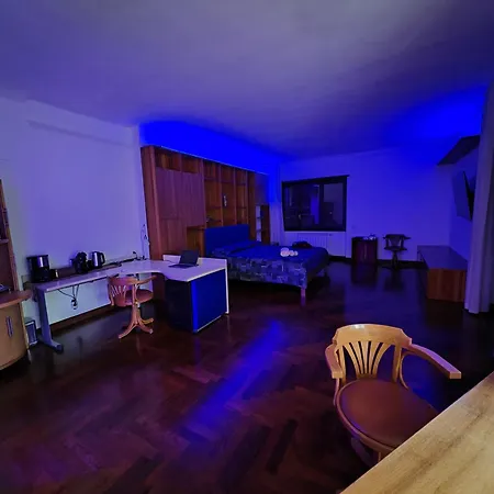 Blue Emotion, Into Wellness & Wilderness Hébergement de vacances Albano Laziale